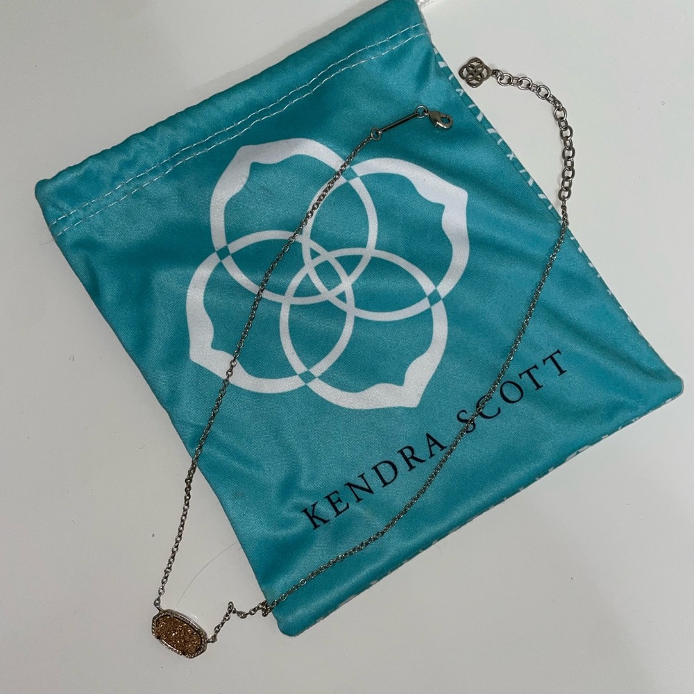 Kendra Scott Necklace